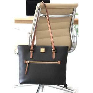 Dooney & Bourke Pebble Grain Lexington Tote Navy Blue Tan Leather‎ Shoulder Bag